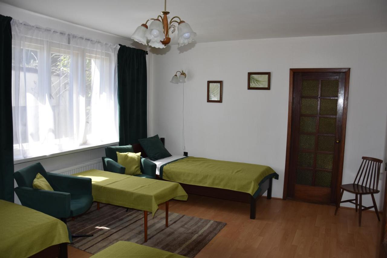 Pokoje Goscinne U Eli Swinemünde Exterior foto