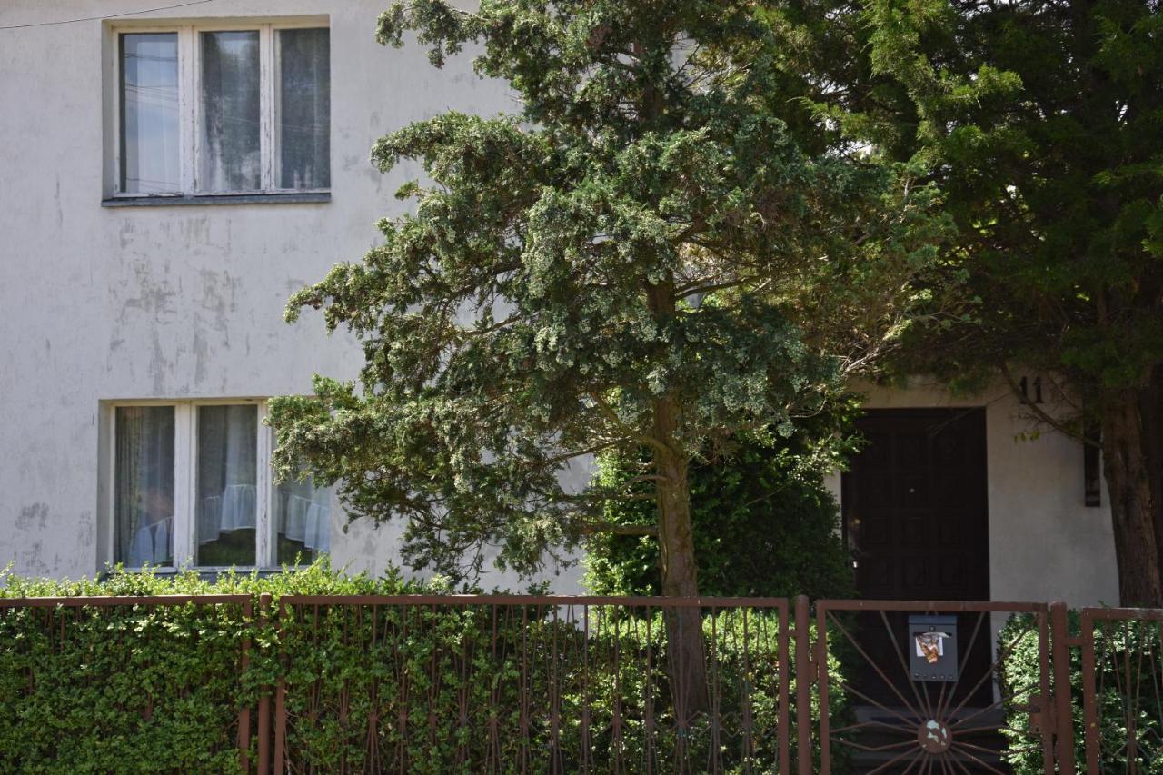Pokoje Goscinne U Eli Swinemünde Exterior foto